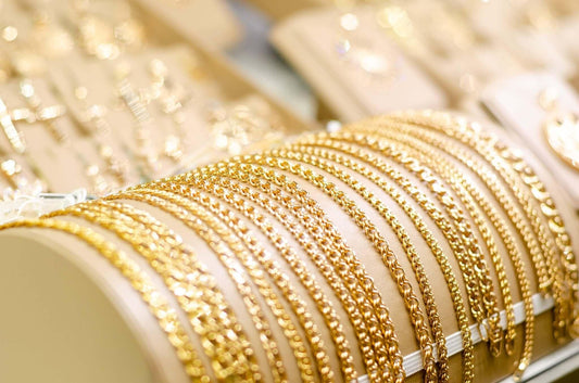 Your Simple Guide to Buying Gold Jewelry Online - Kinoro